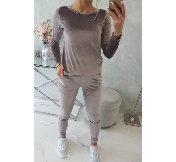 Velúrová súprava so zadným popruhom sivá Velúrová súprava so zadným popruhom sivá