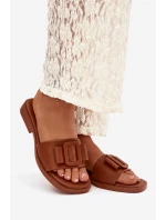 Dámské nazouváky na ploché podrážce s přezkou Camel model 21900536 - Boto Dámské nazouváky na ploché podrážce s přezkou Camel model 21900536 - Boto