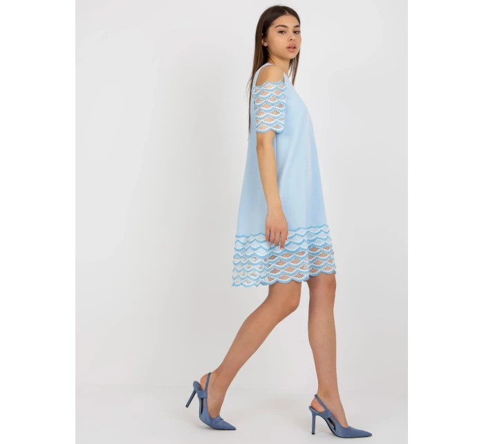 LK SK 506654 šaty.52 svetlo modrá