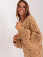 Sweter AT SW  camelowy model 18895555 - FPrice