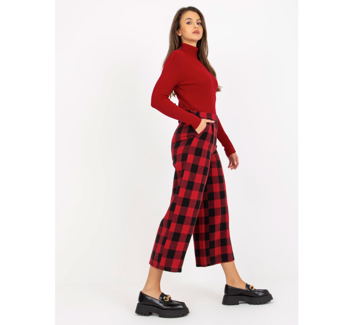 Čierno-červené široké kockované nohavice culotte