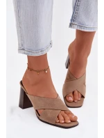 Dámské sandály na podpatku tmavě béžové model 21951355 - Boto