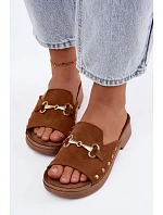 Semišové dámské pantofle model 22182191 Camel - Inblu Semišové dámské pantofle model 22182191 Camel - Inblu