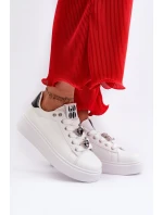 Dámské boty na platformě s ozdobami bílé model 21659166 - Boto