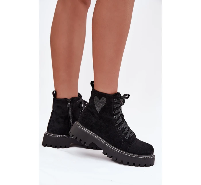 Dámské kotníkové boty s srdcem černé model 21708123 - Boto Dámské kotníkové boty s srdcem černé model 21708123 - Boto