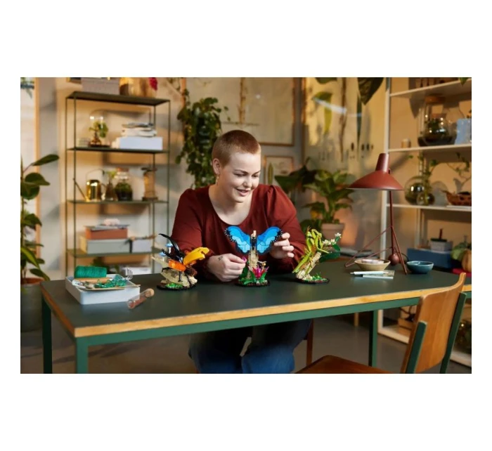 Kolekcia LEGO Ideas 21342 Hmyz