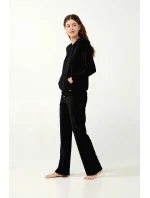 Vamp - Zamatová tepláková súprava na zips s kapucňou 21140 - Vamp Vamp - Zamatová tepláková súprava na zips s kapucňou 21140 - Vamp