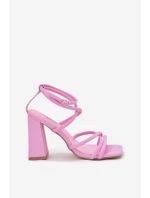 Dámské sandály na podpatku s pásky růžové model 21698669 - Boto