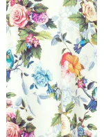 Dámske maxi šaty s volánikom, výstrihom a so vzorom farebných ruží a svetle modrých vtáčikov model 7404387 Dámske maxi šaty s volánikom, výstrihom a so vzorom farebných ruží a svetle modrých vtáčikov model 7404387