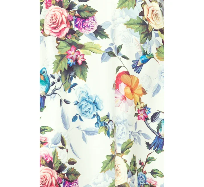 Dámske maxi šaty s volánikom, výstrihom a so vzorom farebných ruží a svetle modrých vtáčikov model 7404387 Dámske maxi šaty s volánikom, výstrihom a so vzorom farebných ruží a svetle modrých vtáčikov model 7404387