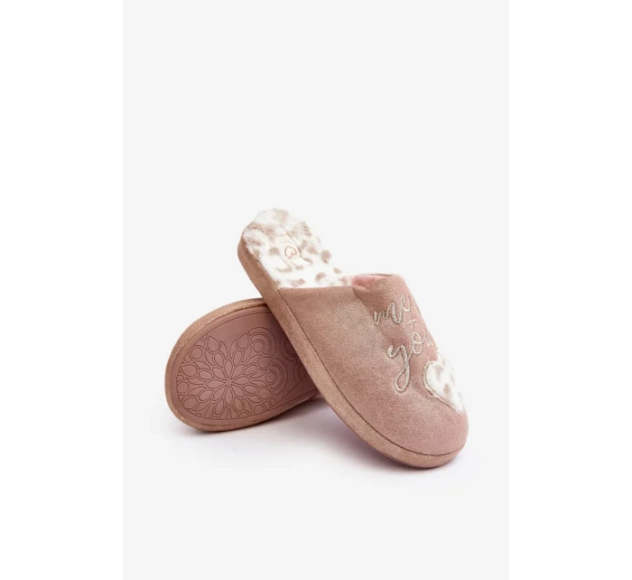 Růžové dámské lesklé pantofle model 20035758 - Kesi