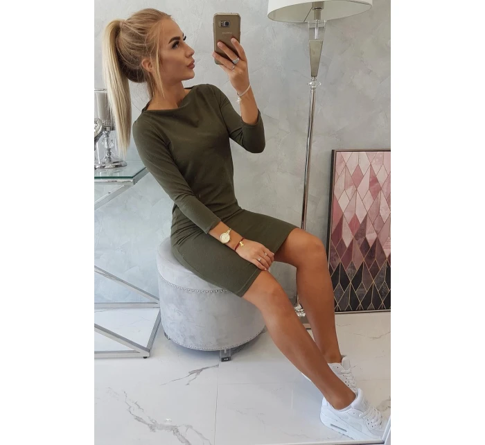Klasické khaki šaty Klasické khaki šaty