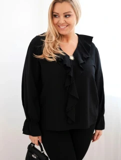 Dámská viskózová blůza Plus Size s volánem a ozdobnou broží černá