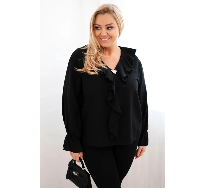 Dámská viskózová blůza Plus Size s volánem a ozdobnou broží černá