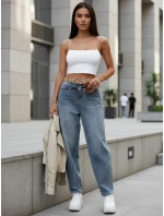 Dámske džínsy balónového strihu s opaskom a visačkou modré FashionStreet UY2915