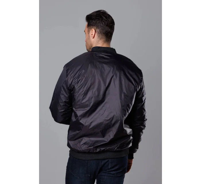Černá pánská bunda typu "bomber" s podšívkou model 18344989 - J.STYLE Černá pánská bunda typu "bomber" s podšívkou model 18344989 - J.STYLE
