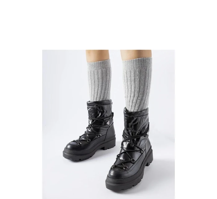 Snehule model 205071 Solea