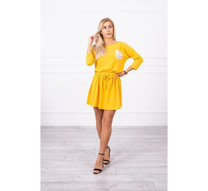 šaty s kapsami model 18743320 - K-Fashion šaty s kapsami model 18743320 - K-Fashion