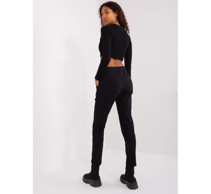 Spodnie dresowe RV DR model 19381345 czarny - FPrice Spodnie dresowe RV DR model 19381345 czarny - FPrice