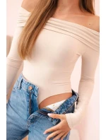 Dámska blúzka s dlhými rukávmi a odhalenými ramenami béžová Dámska blúzka s dlhými rukávmi a odhalenými ramenami béžová