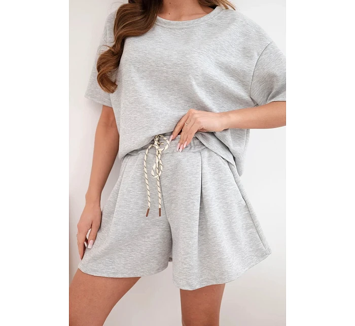 Dámske viskózové maslové šortky s krátkym rukávom a vysokým pásom sivý melír
