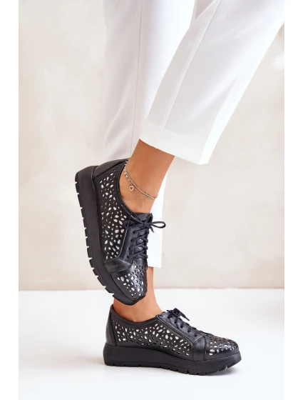 Zazoo 2973 Skórzane Półbuty Na Platformie Z Ażurowym Wzorem Czarne