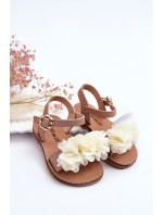 Módne detské sandále s kvetmi Béžovo-zlaté Poly
