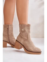 Topánky na podpätku model 201540 Krok vo veľkom štýle