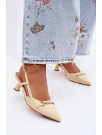 Sandále na podpätku model 227447 Krok vo veľkom štýle