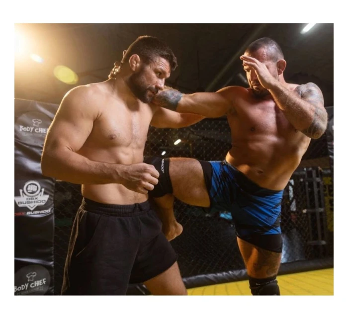 model 21870158 chrániče kolen 2 ks. - DBX Bushido