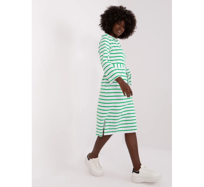 LK SK 509299 šaty.74 biela a zelená LK SK 509299 šaty.74 biela a zelená