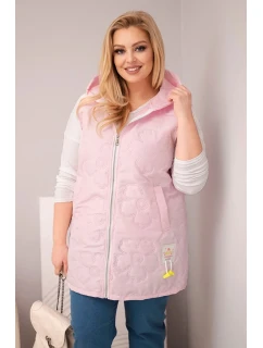 Dámská vesta Plus Size s kapucí a květinovým prošíváním model 21959102 růžová - K-Fashion