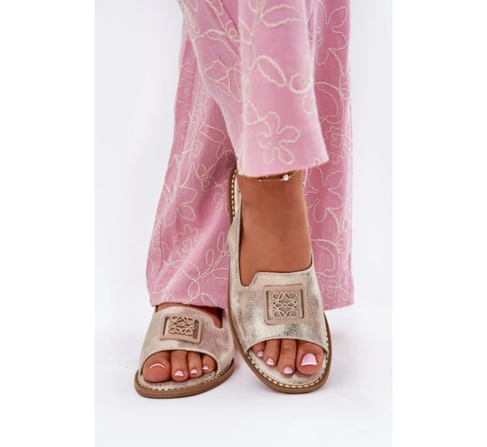 Sandále model 215714 Krok vo veľkom štýle