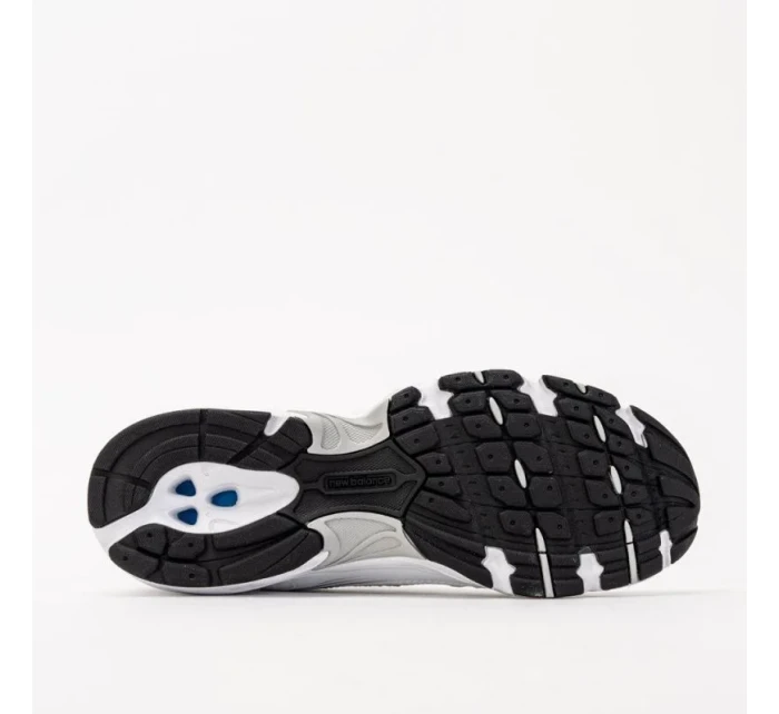 Boty U model 19637887 - New Balance