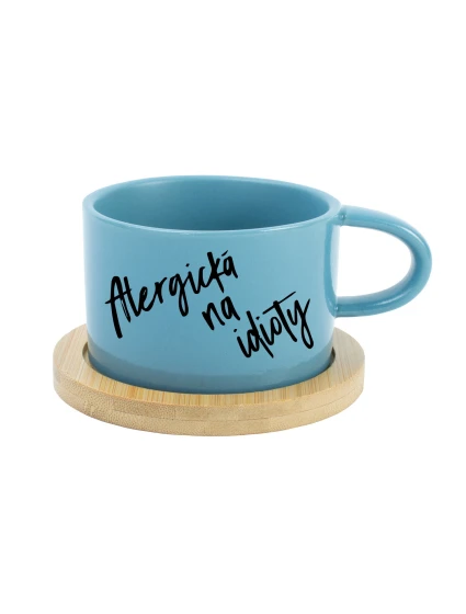 ALERGICKÁ NA IDIOTY - modrý hrníček makronka 200 ml