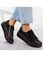 Dámské lakované kožené polobotky s černé, model 22346950 - T.Sokolski Dámské lakované kožené polobotky s černé, model 22346950 - T.Sokolski
