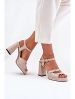 Skórzane Sandały Damskie Na Słupku Vinceza 77110 Beżowe