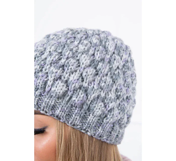Čepice model 18745422 šedá + fialová - K-Fashion Čepice model 18745422 šedá + fialová - K-Fashion