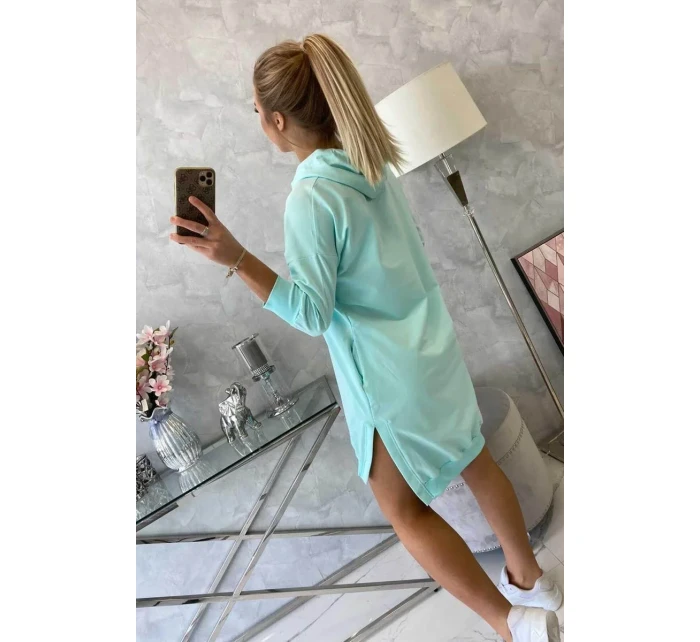 Šaty s kapucňou a dlhším chrbtom mint