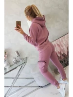 Izolačná sada s ozdobným vreckom tmavo ružová Izolačná sada s ozdobným vreckom tmavo ružová