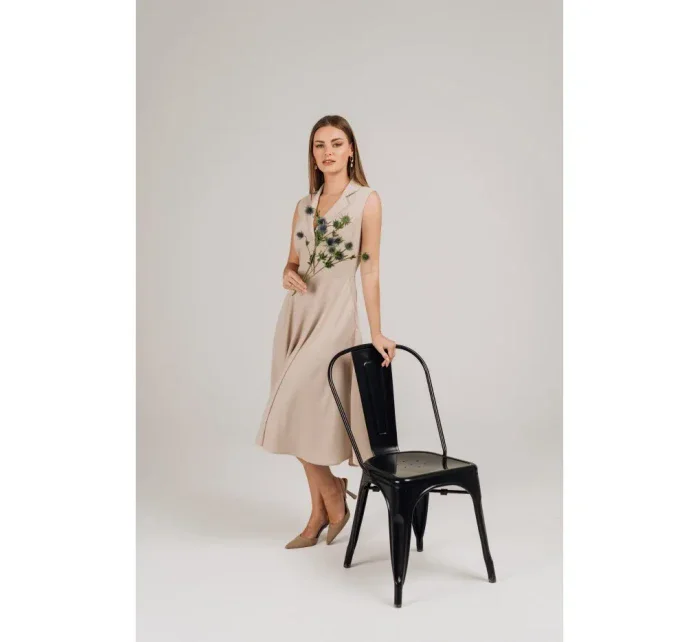 S409 Priliehavé košeľové šaty - béžové