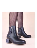 Topánky na podpätku model 221016 Solea