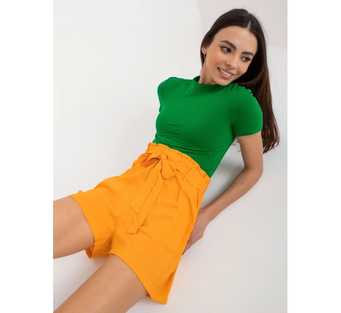 Šortky model 18371985 světle oranžová - FPrice Šortky model 18371985 světle oranžová - FPrice