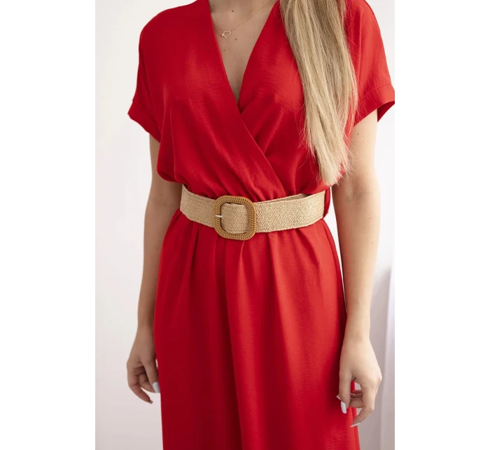 Dlouhé šaty s ozdobným páskem červené