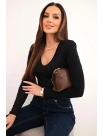 Dámska blúzka s výstrihom do V a dlhými rukávmi čierna Dámska blúzka s výstrihom do V a dlhými rukávmi čierna