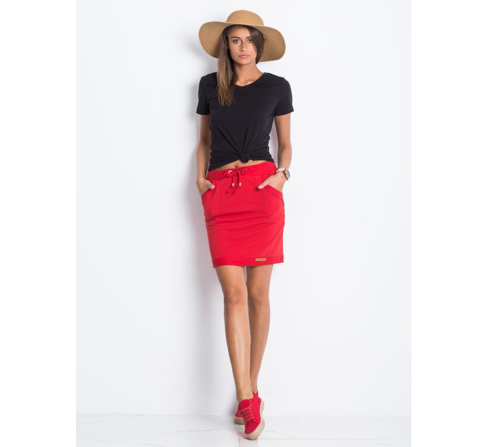 Ležérna červená mikinová sukňa