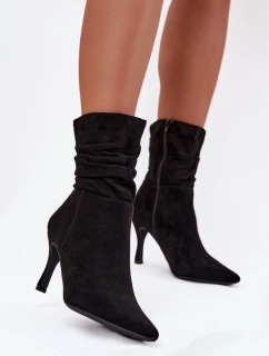 Topánky na podpätku model 217173 Krok vo veľkom štýle