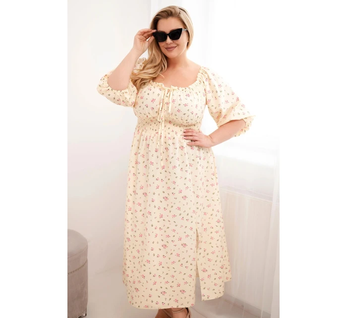 Dámske plus size šaty so šnúrkovým výstrihom a elastickým pásom žlté