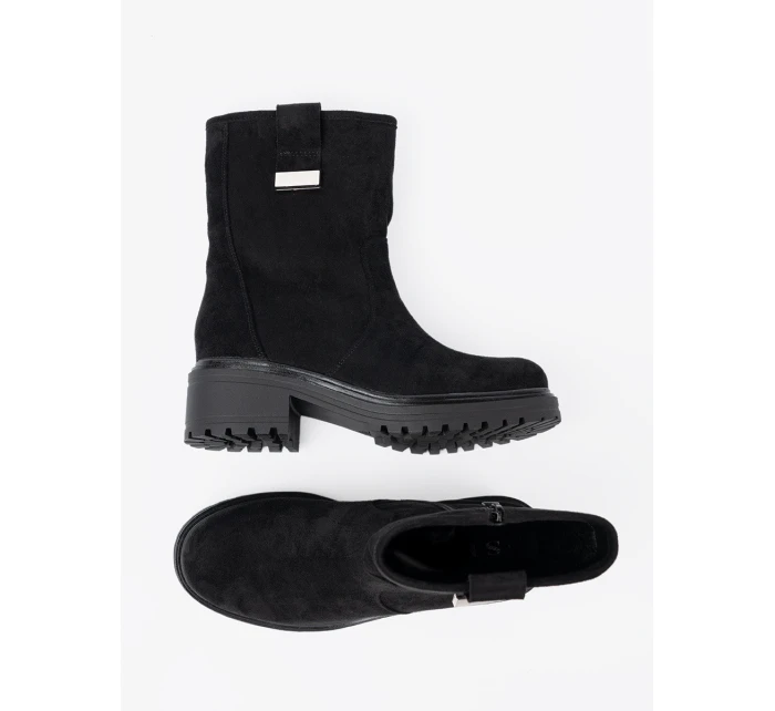 Pohodlné černé kotníčkové boty dámské Obcas Pohodlné černé kotníčkové boty dámské Obcas