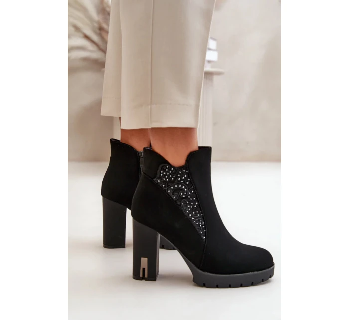 Topánky na podpätku NS329P čierne - Krok vo veľkom štýle